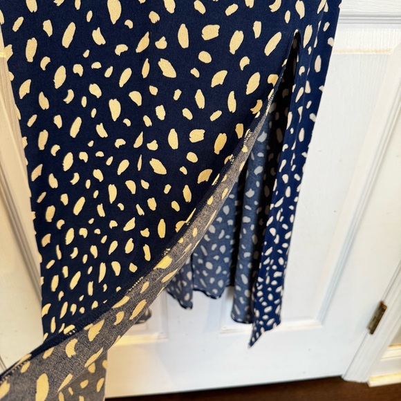 Reformation Crimini Dress Moray Print Blue Crimini Midi Slip Dress Size 6 - Picture 5 of 11